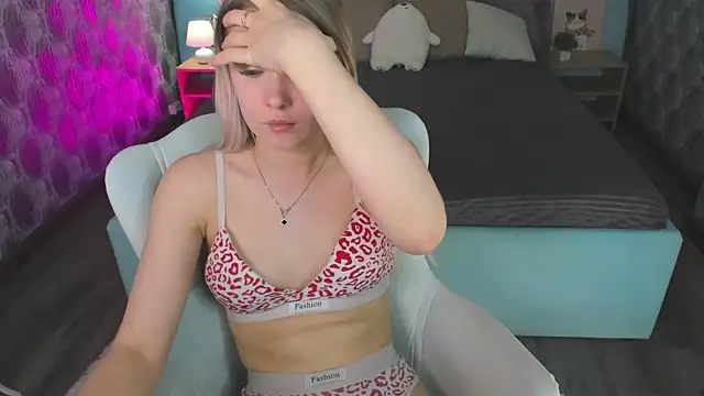 Alice_Pleasance webcam