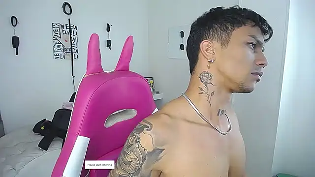 Leonard_Price webcam