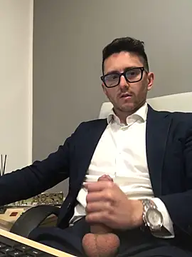 masterboss_ (M young) - OFFICE CUM SHOW!