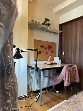 Hotmomcheckk_ webcam