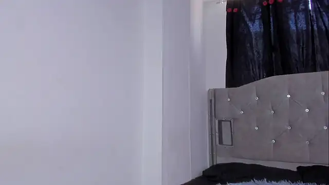 game_with_lesbians_ webcam