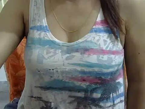 CHAMELI4747 webcam