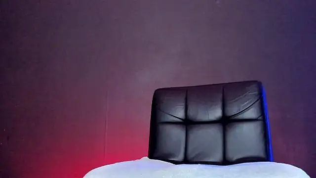 Boss_Domiinator webcam