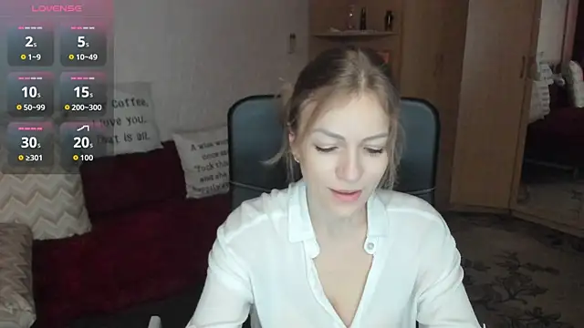 Tiffany_Bates webcam