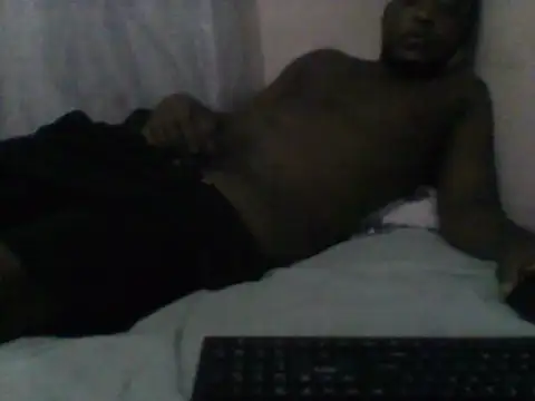 handsomeguy02 webcam