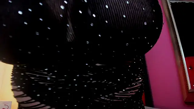 ScarletBigTitties webcam