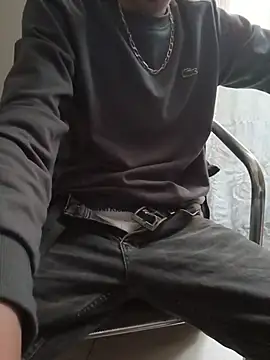 skinboy06 (Ask my age) - ejaculation