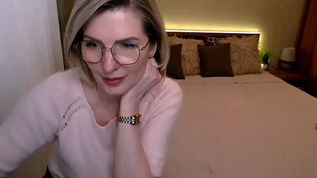 sensualEmilia webcam