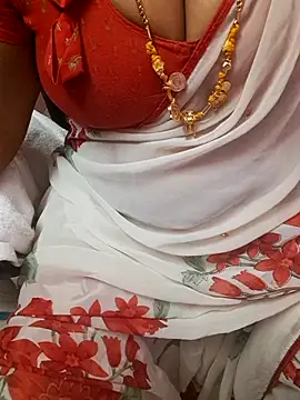 Webcam Model (Tamil_Ammani)  is live.Free join now!