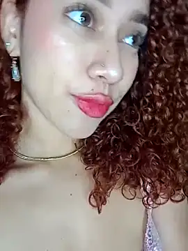 Sienna_brunette webcam