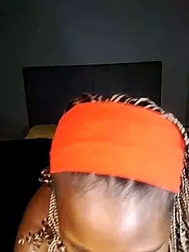 ThickPearlx23 webcam