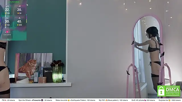 sweetuniporn webcam