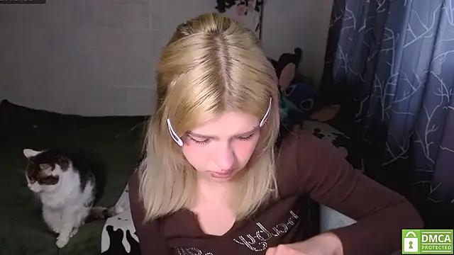 MoonlightGrace webcam