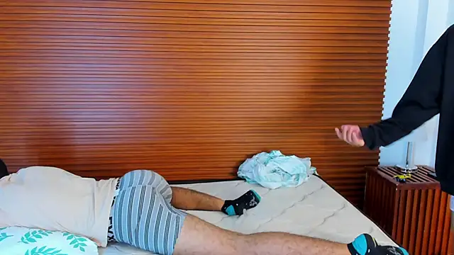 peakk_twiinns webcam