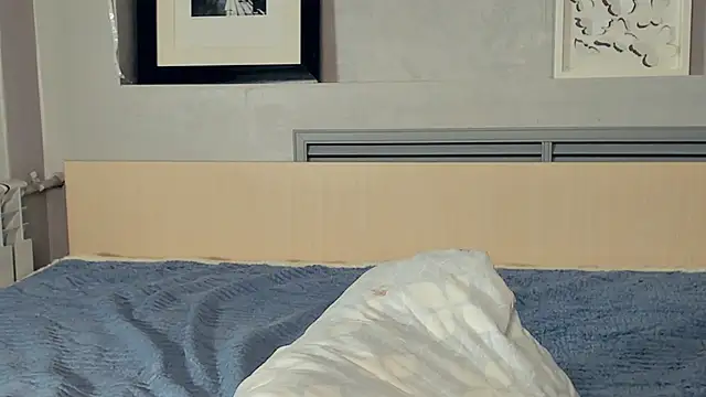 KareenLivingston webcam