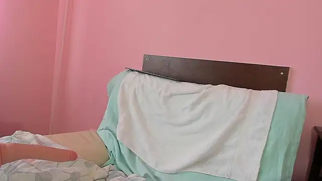 HotSweetAngel webcam