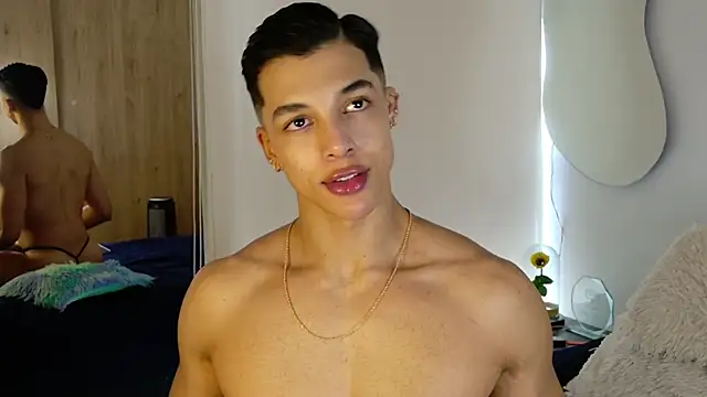 Troye_Williams webcam