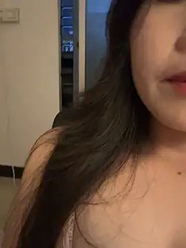 美女wly2028在线直播