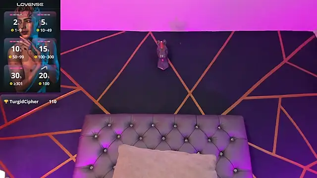 Lian_Miller1_ webcam