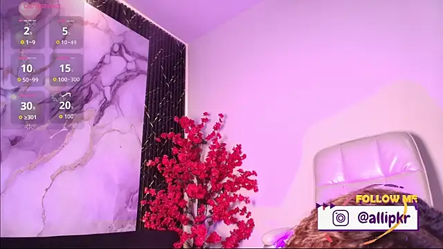 Allison_Parker1_ webcam