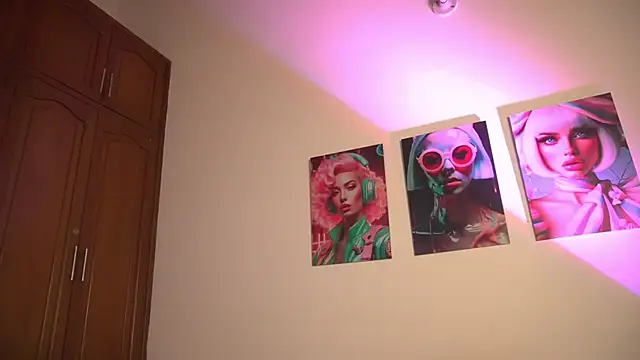 pocahotass_11 webcam