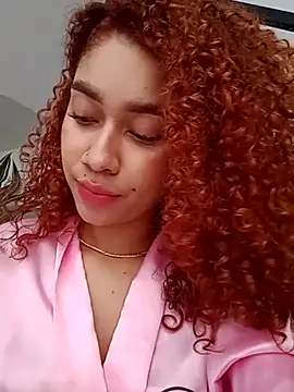 Sienna_brunette webcam