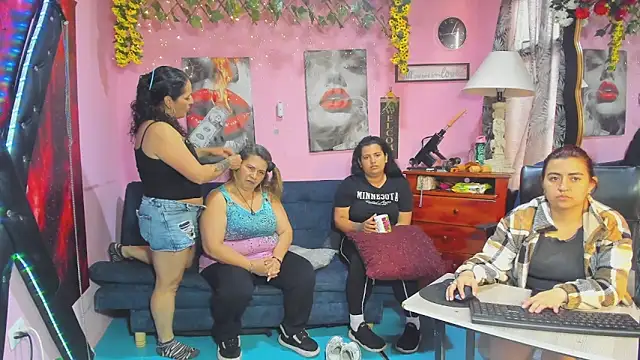 lesbiancuple webcam