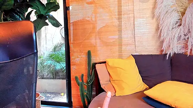 Victoria_Gonzalez webcam