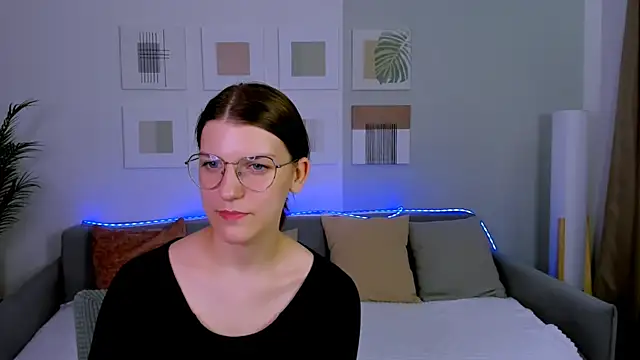 annathorne - AnnaThorne's free webcam - UK Sex Cams