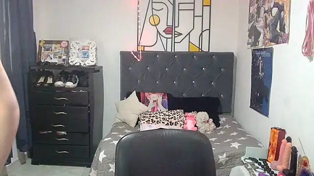 emperabigbootybigass webcam