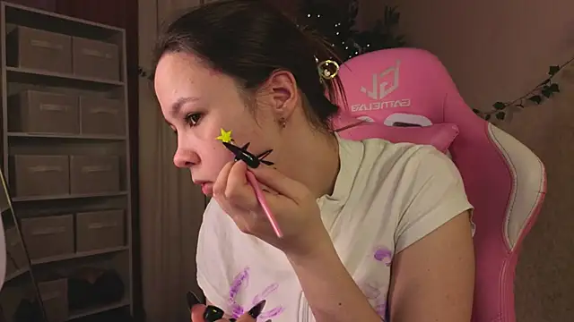 Lori_Bllossom webcam