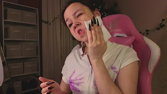 Lori_Bllossom webcam