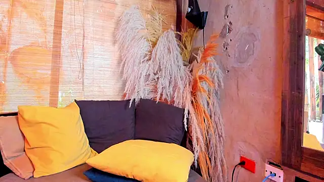 Victoria_Gonzalez webcam