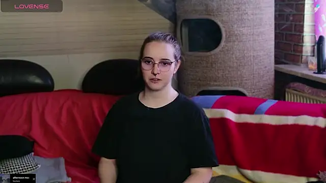 GamerGirl_Eve webcam