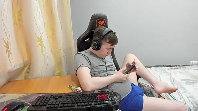 iliaskrislove webcam