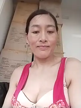 lris-Beauty77 webcam