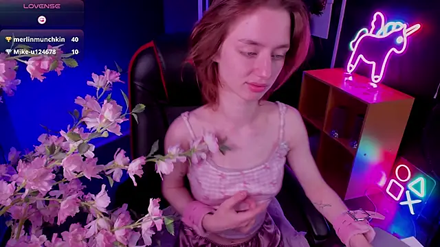 Pretty_Victoria webcam