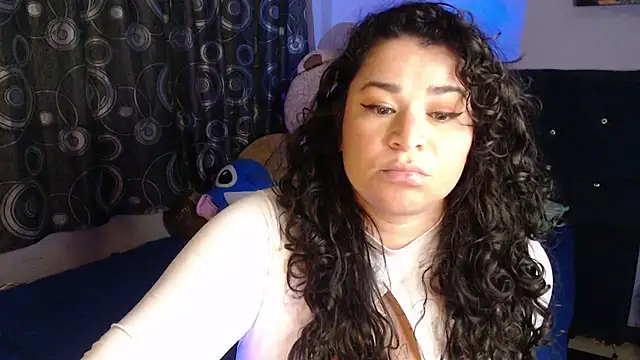 ANGELIQUE_KLANE webcam