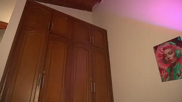 pocahotass_11 webcam