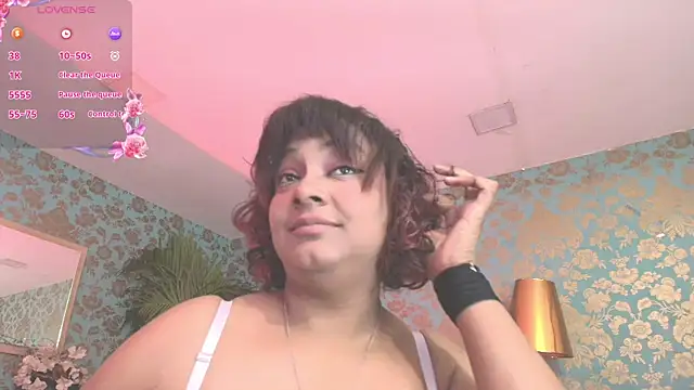 alexa_cruz__ webcam