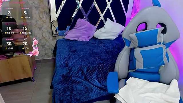 Violett_Petite webcam