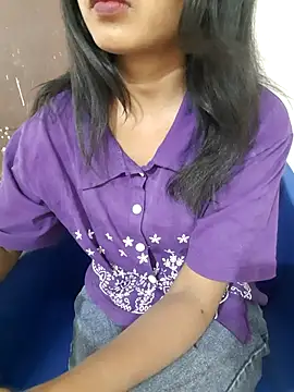 Webcam Model (Navya67)  is live.Free join now!