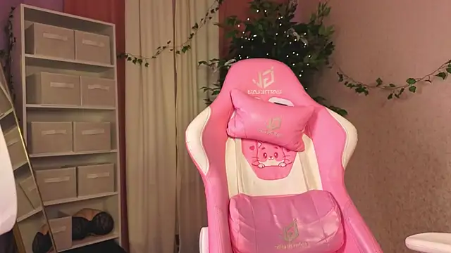 Lori_Bllossom webcam