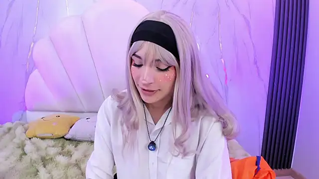 AliiceWonderland_ webcam