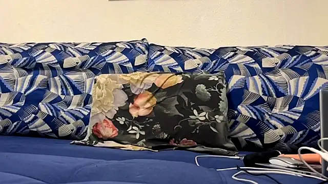 RenataBrought webcam