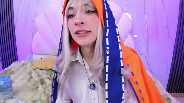 AliiceWonderland_'s room