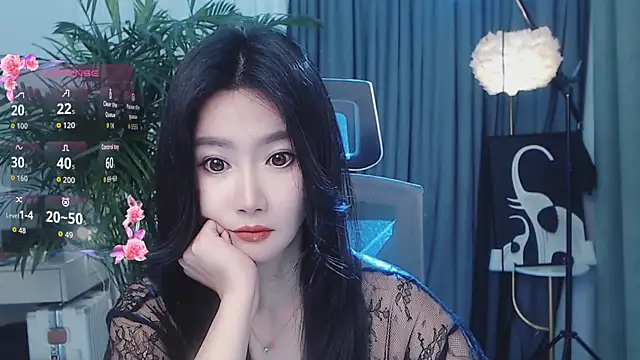 美女feifei-love在线直播