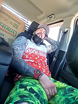 Beardedtattood webcam