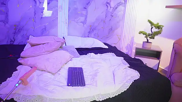 Cloe_x_Meliodas webcam