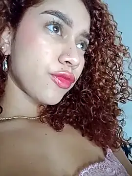 Sienna_brunette webcam